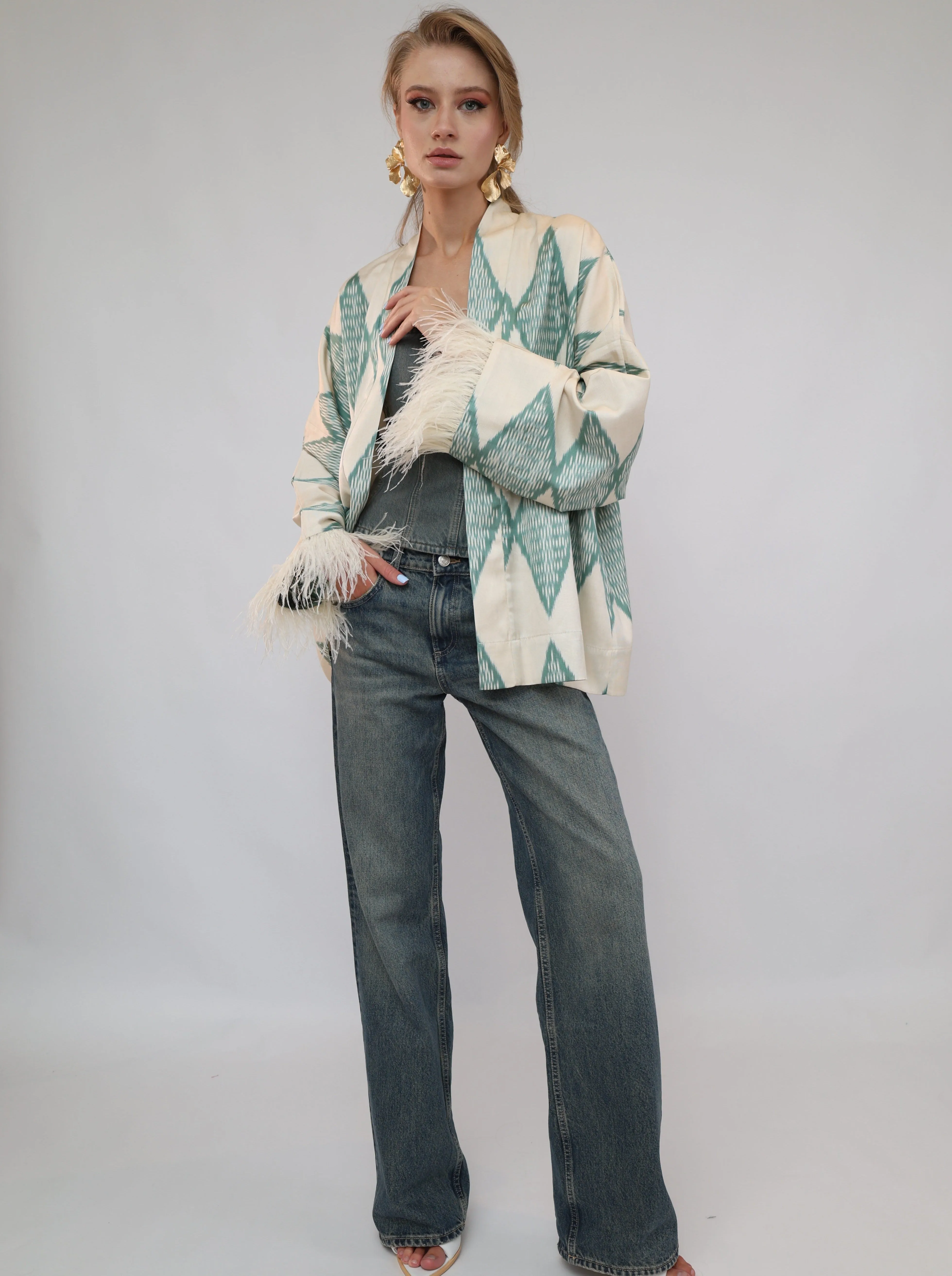 85% Silk Green Romb Mini Kimono With Feathers
