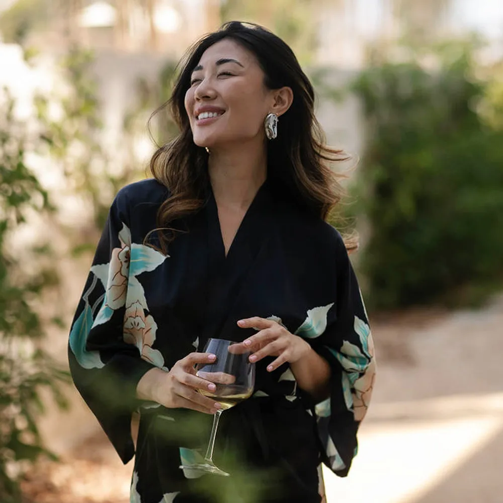 Aimi Short Kimono Robe