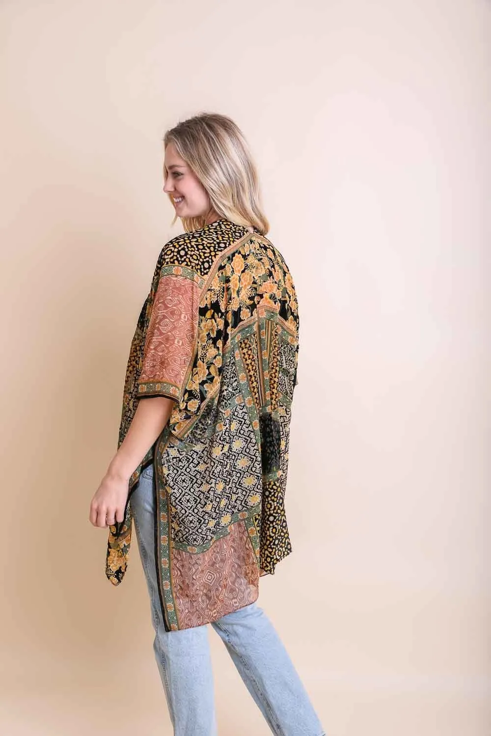 ALLISON PATCHWORK PRINTED KIMONO