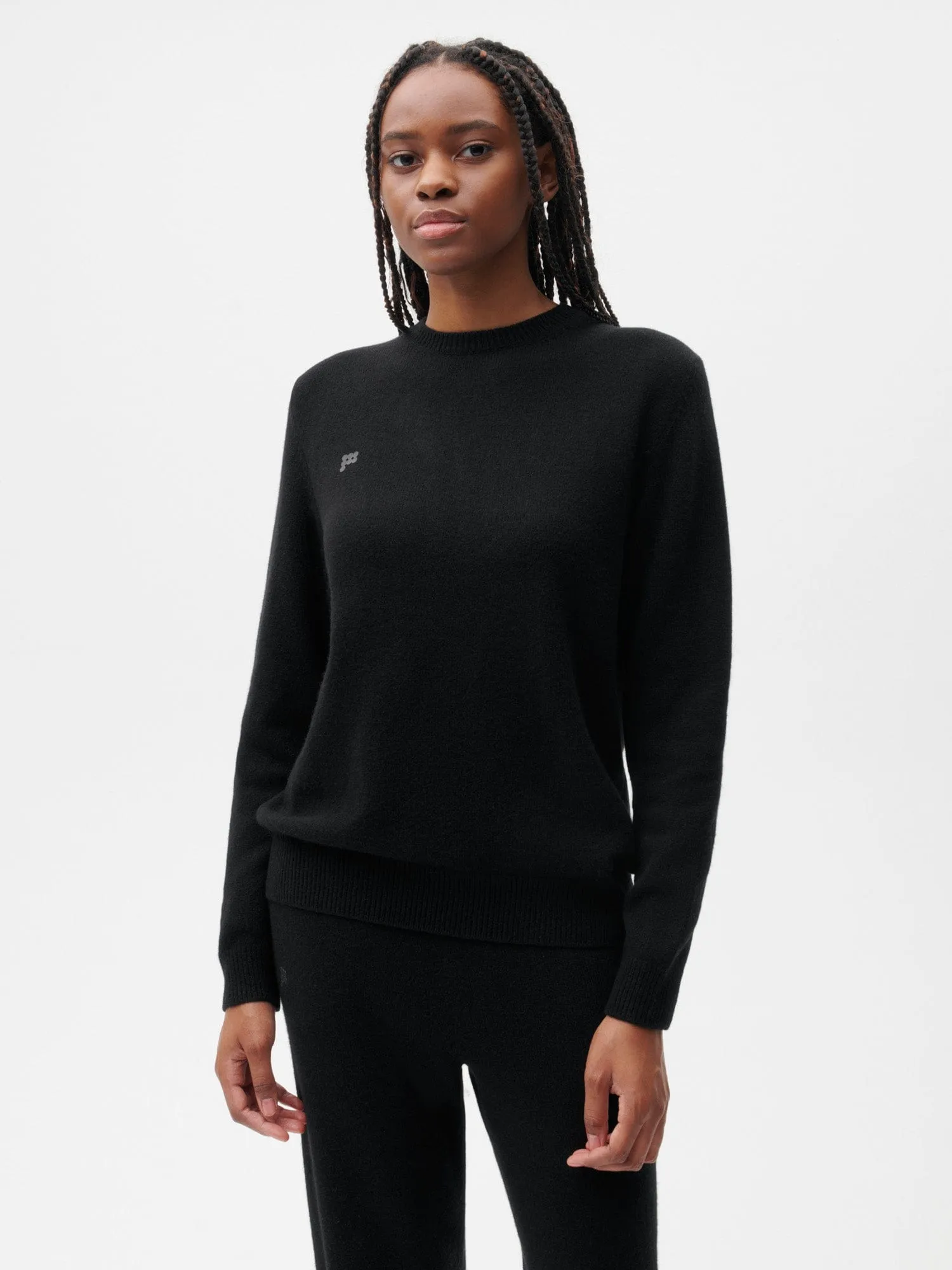 Archive Womens Recycled Cashmere Crewneck Sweatshirt—black