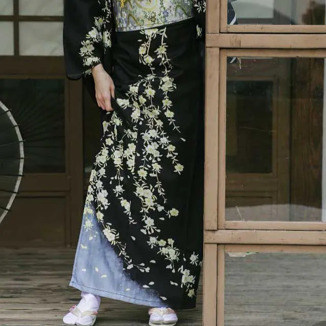 Black Kimono