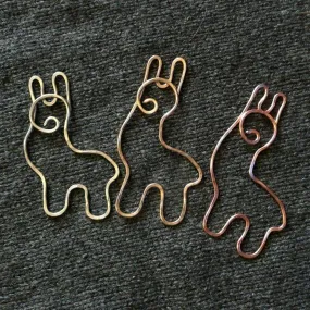 Charm & Secure: Adorable Handcrafted Alpaca Shawl Pin (Copper, Bronze, Nickel)