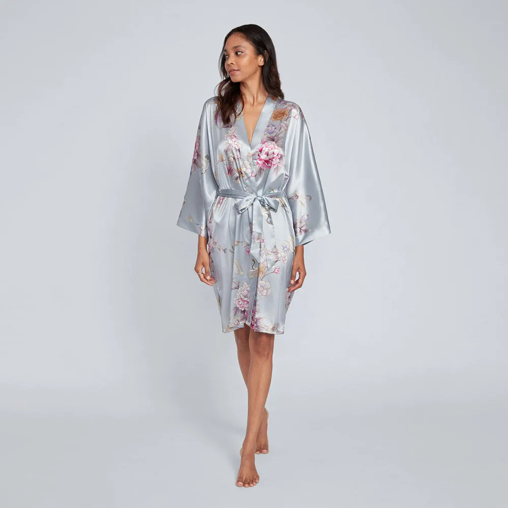 Chrysanthemum & Crane Short Kimono Robe