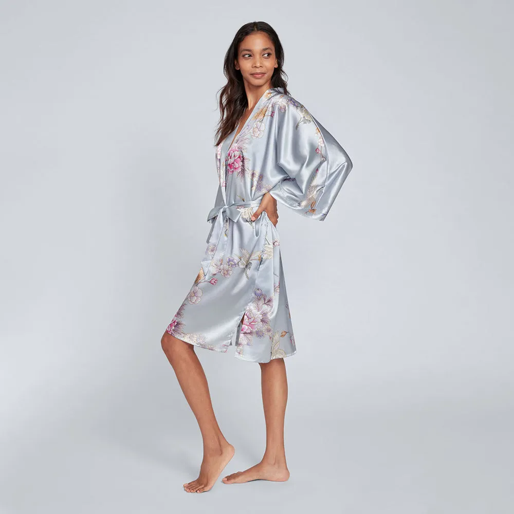 Chrysanthemum & Crane Short Kimono Robe