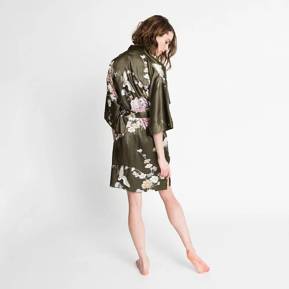 Chrysanthemum & Crane Short Kimono Robe