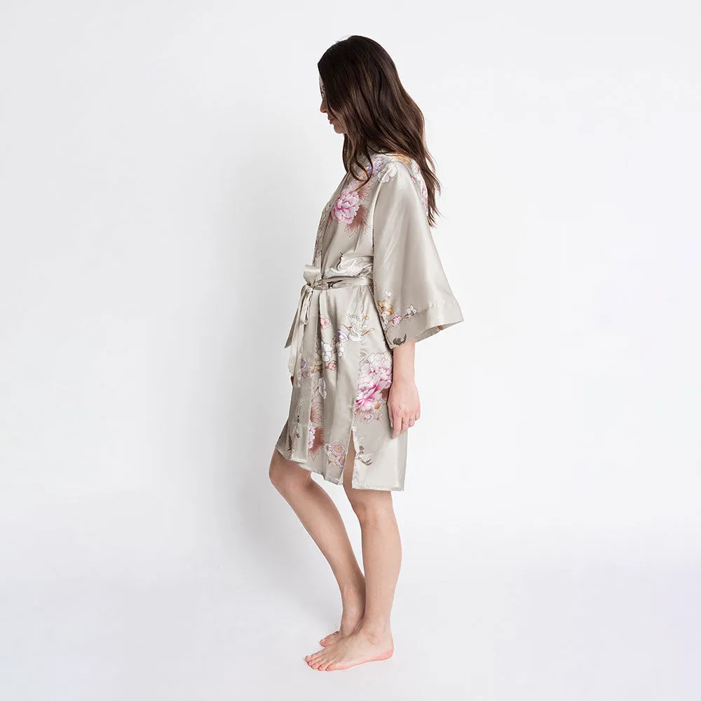 Chrysanthemum & Crane Short Kimono Robe