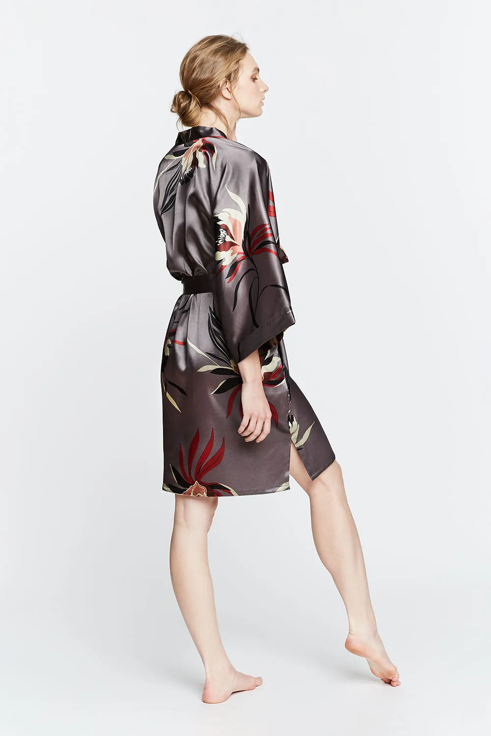 Hana Short Kimono Robe