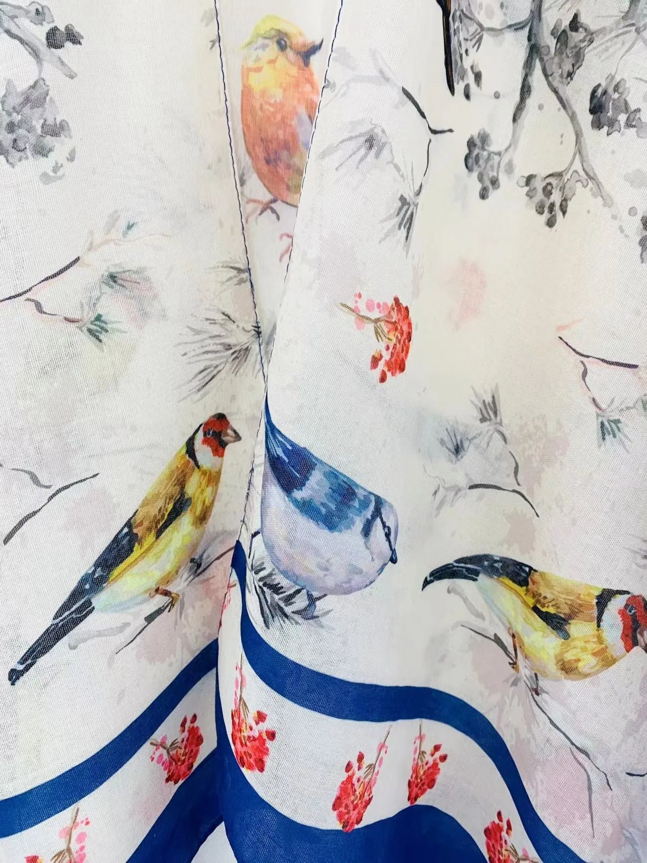 JC062674 Beige-Multi Bird with Navy Border Accent Kimono