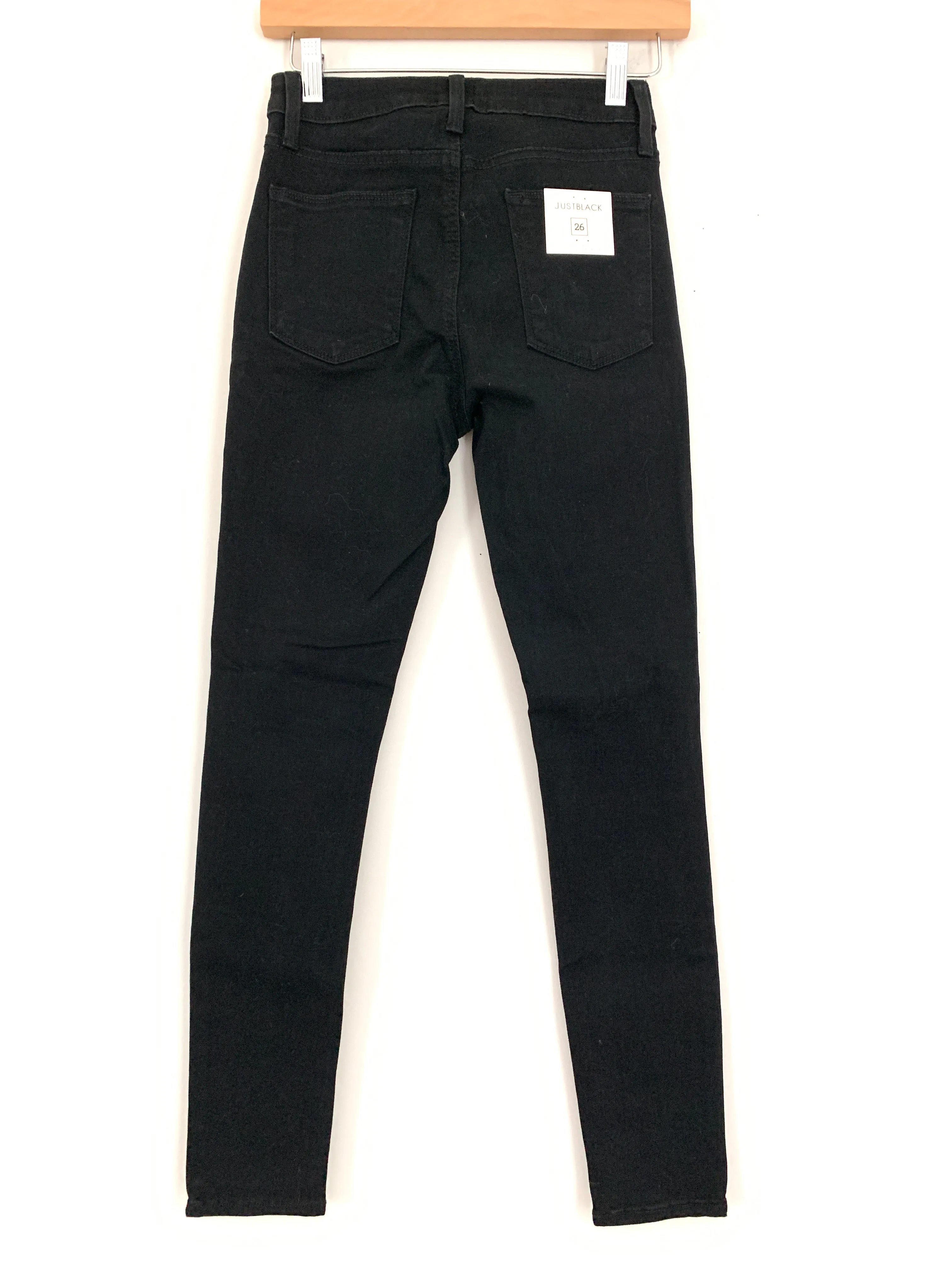 Just Black Denim Black Distressed Knee Skinny Jeans NWT- Size 26 (Inseam 27.5”)