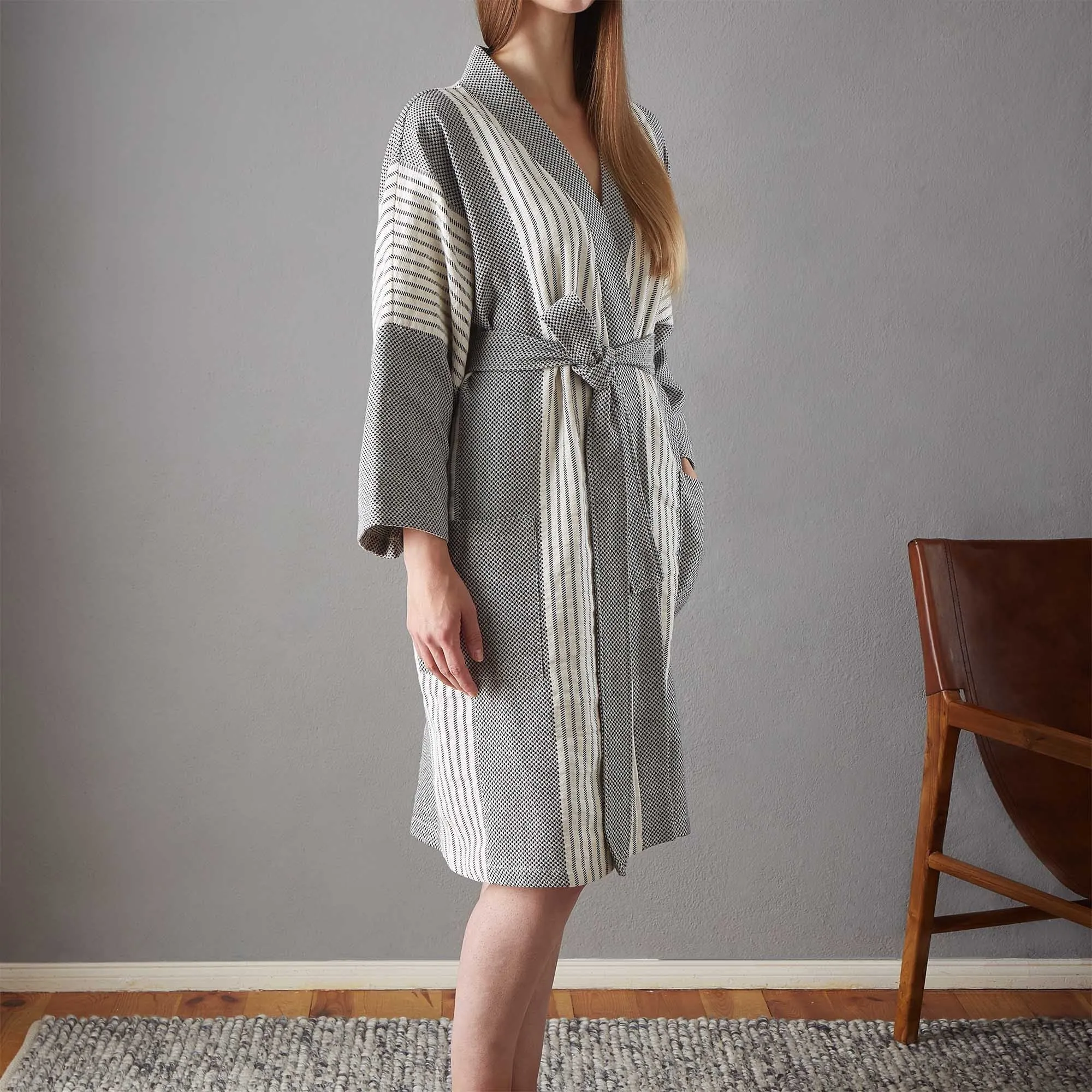 Kadan european linen Bathrobe [Black/Cream]