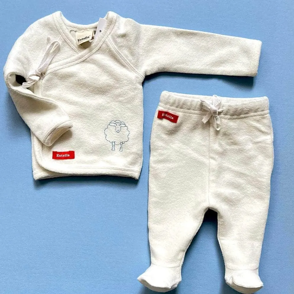 Pure Embrace Deluxe Newborn Set