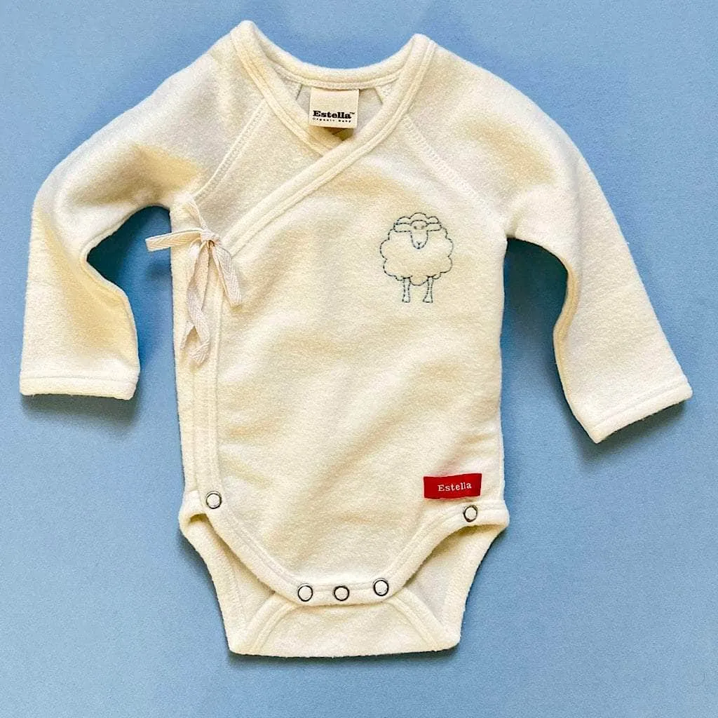 Pure Embrace Deluxe Newborn Set