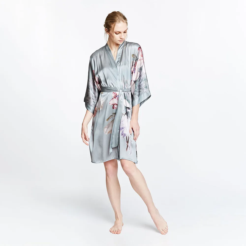 Silk Kuren Short Kimono Robe