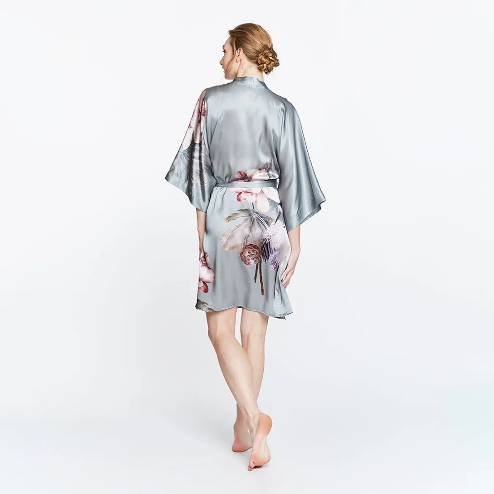 Silk Kuren Short Kimono Robe