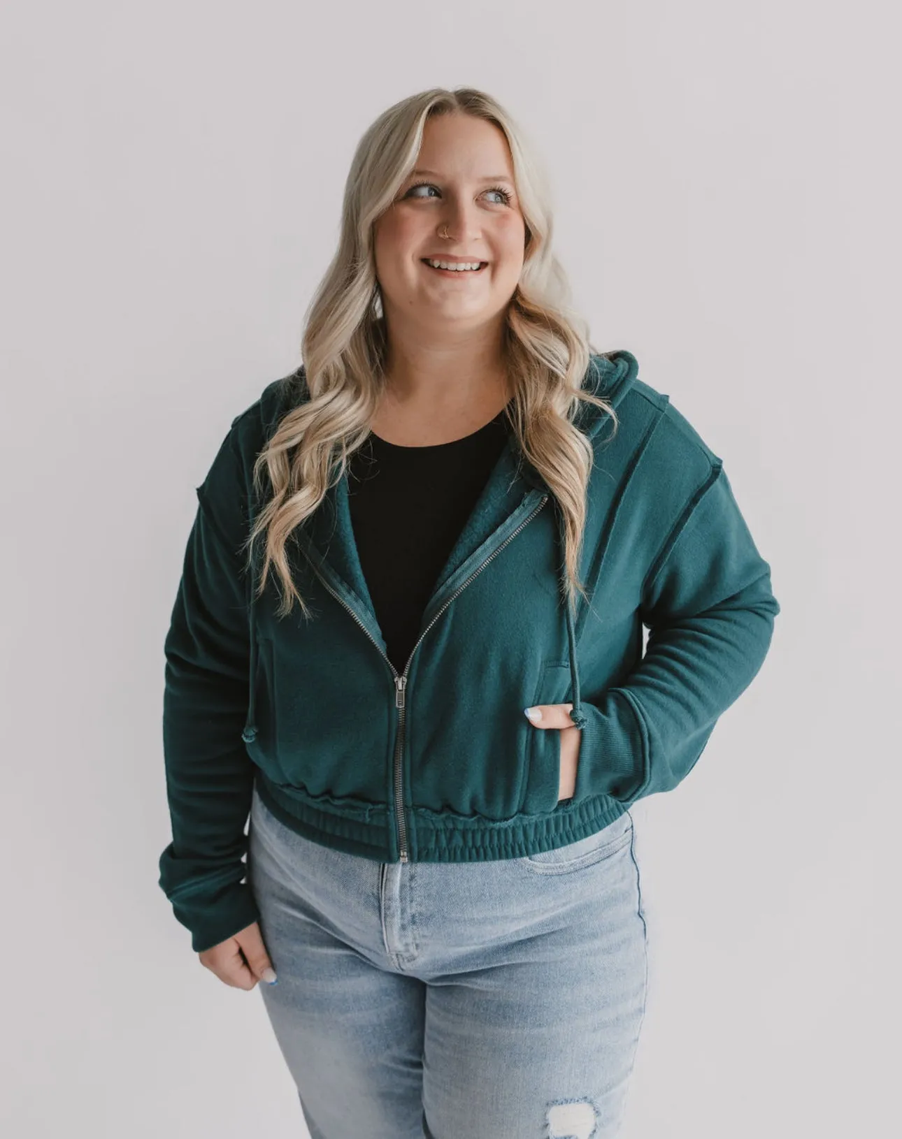 The Cassie Cropped Zip Up Hoodie (2 Colors)