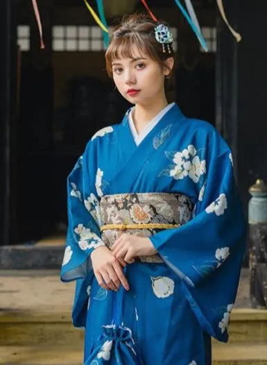 Traditional Kimono Sakura