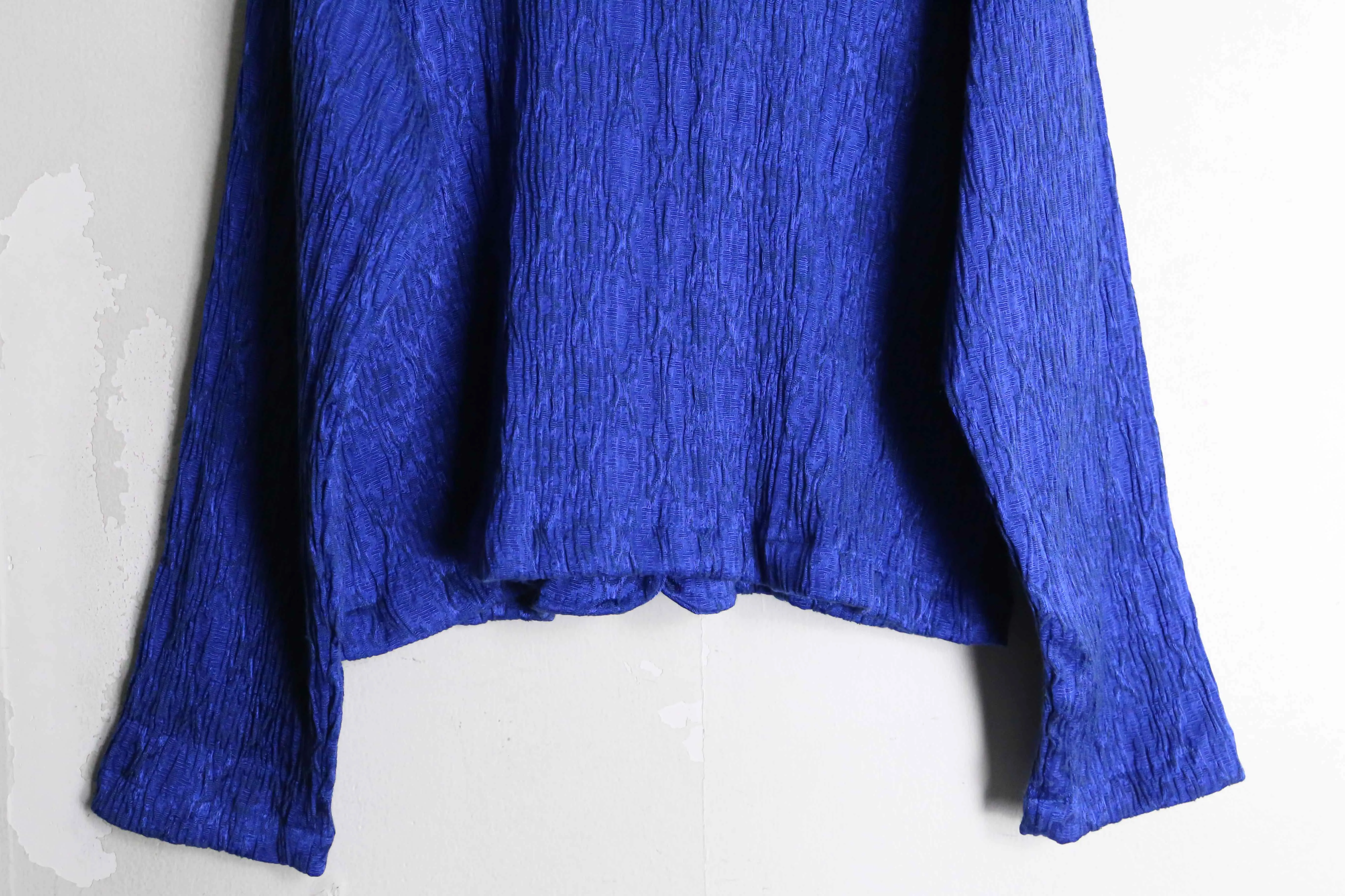 wrinkle design blue tracker jacket
