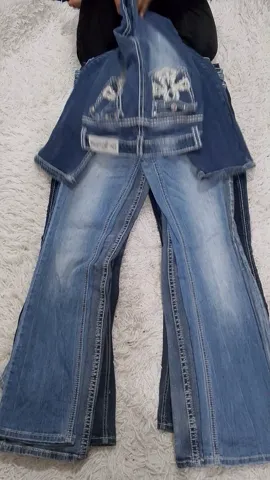 Y2k Classic Flare Leg Jeans - 12 pcs - 26/9/24
